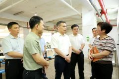 云霄县县长调研食物平安工做